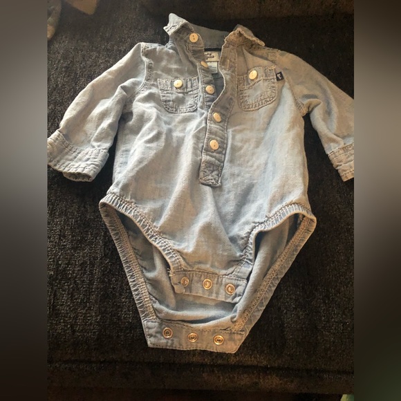 Baby Boy Clothes (3-6 months) 14 Pieces (mainly tops) - Picture 11 of 14